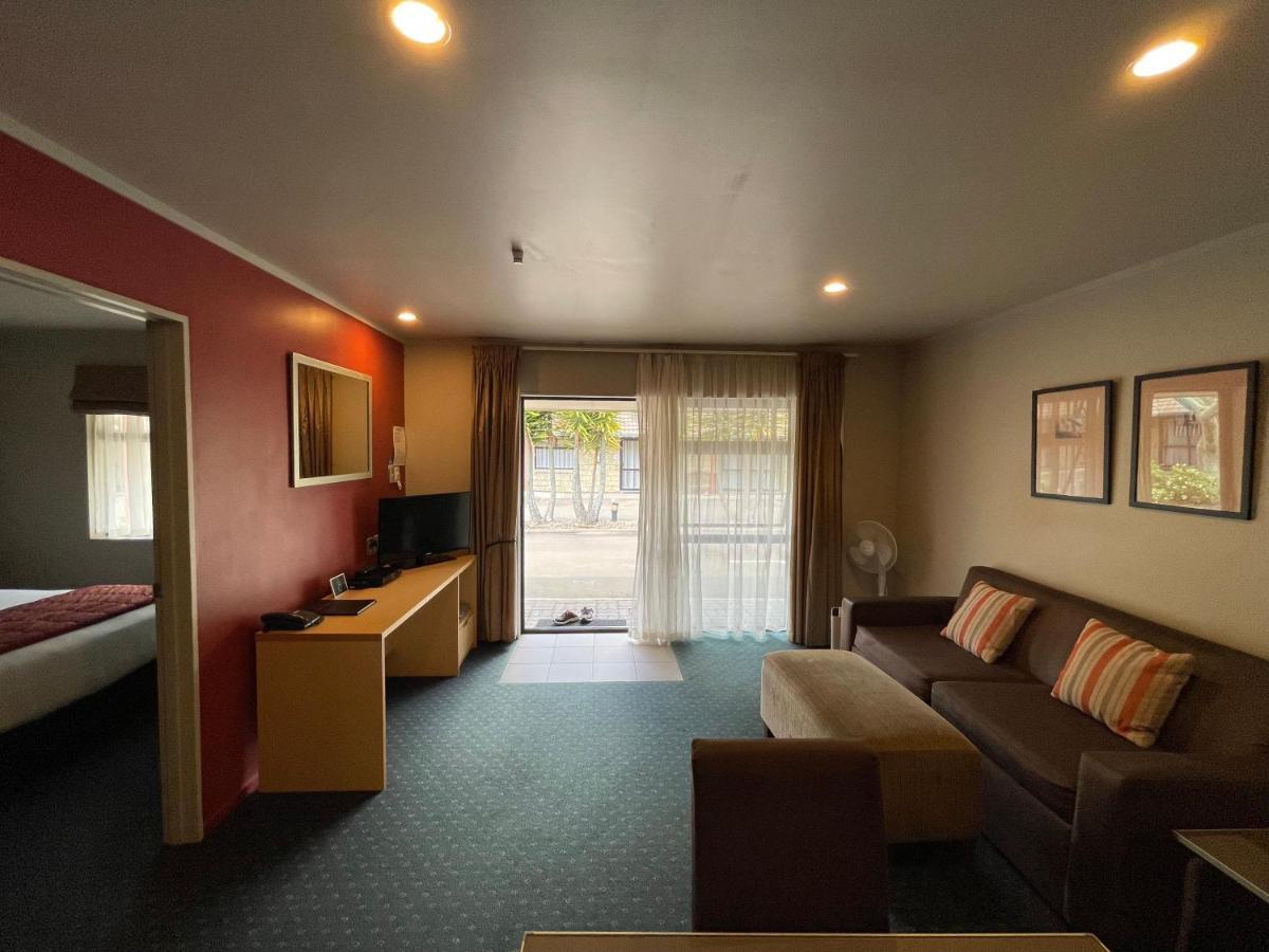 פלמרסטון נורת' Bentleys Motor Inn מראה חיצוני תמונה